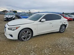 Infiniti Q50 LUXE 3.0L 6 2018