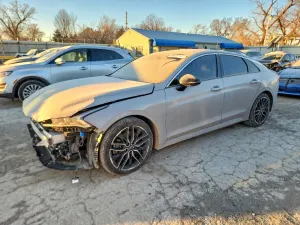 Kia K5 2.5L 4 2023
