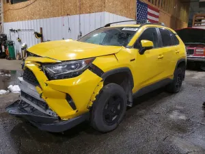 Toyota Rav4 XLE 2.5L 4 2021