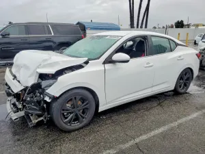 Nissan Sentra SV 2.0L 4 2023