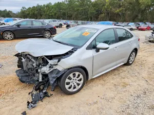 Toyota Corolla LE 2.0L 4 2024