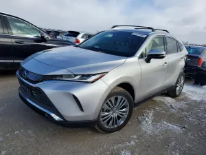 Toyota Venza LE 2.5L 4 2022