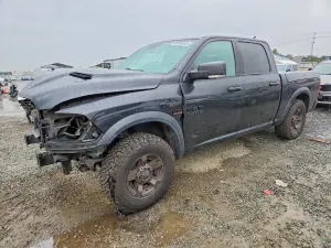 RAM 1500 REBEL 5.7L 8 2016