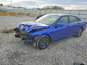 Hyundai Elantra SEL 2.0L 4 2024