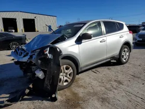 Toyota Rav4 LE 2.5L 4 2013