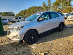 Chevrolet Equinox LS 1.5L 4 2020