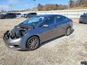 Kia Cerato / Forte / K3 EX 2.0L 4 2015