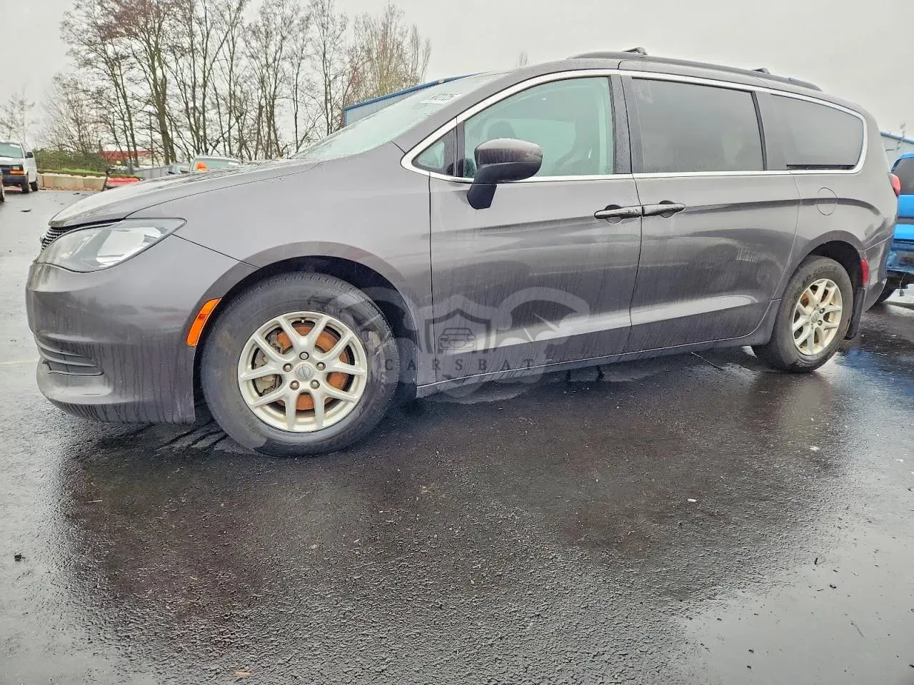 Chrysler Pacifica LX 3.6L 6 2017