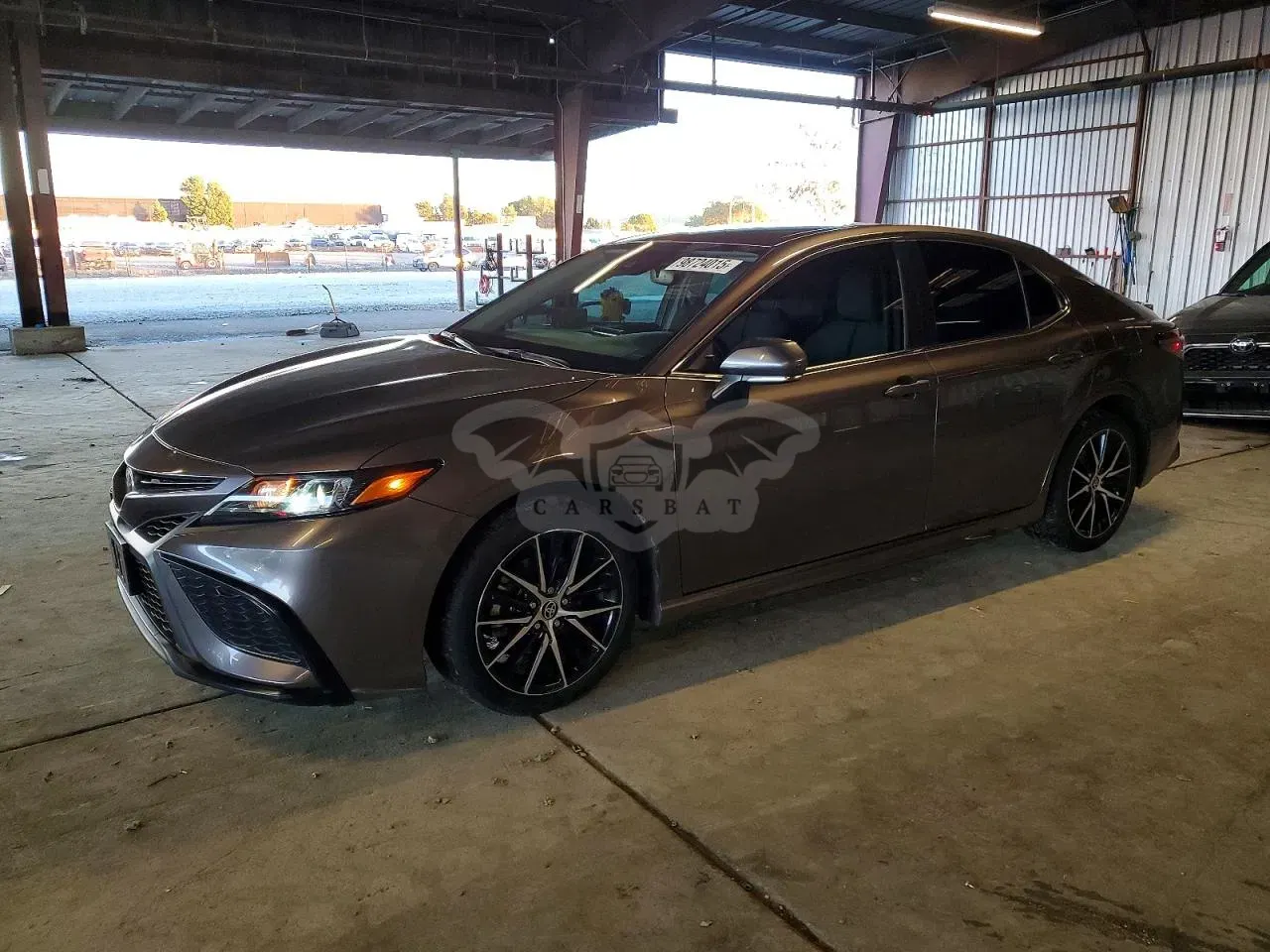 Toyota Camry SE 2.5L 4 2022