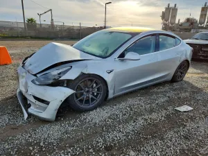 Tesla Model 3 2018