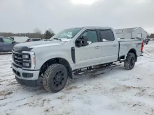 Ford F-250 SUPER DUTY 7.3L 8 2024