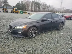 Nissan Altima 2.5L 4 2021