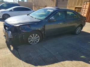 Toyota Camry BASE 2.5L 4 2011