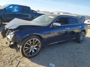Chrysler 300 LIMITED 3.6L 6 2015