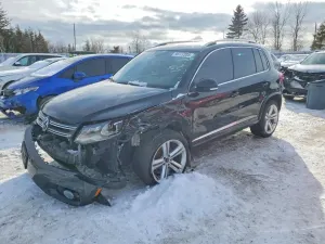 Volkswagen Tiguan S 2.0L 4 2015
