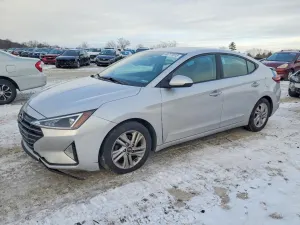 Hyundai Elantra SEL 2.0L 4 2019
