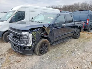 Ford F-250 SUPER DUTY 6.7L 8 2024
