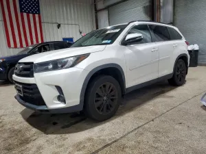 Toyota Highlander 3.5L 6 2019