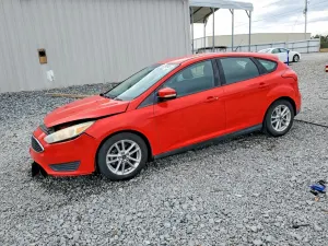 Ford Focus SE 2.0L 4 2015
