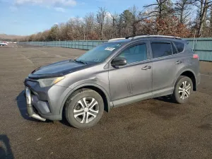 Toyota Rav4 LE 2.5L 4 2016