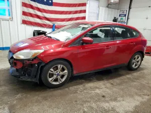 Ford Focus SE 2.0L 4 2012