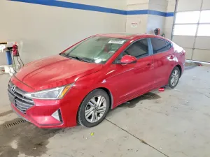 Hyundai Elantra SEL 2.0L 4 2019
