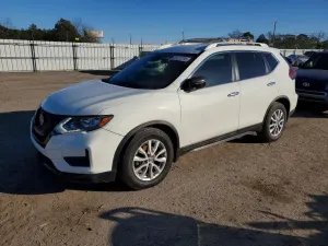 Nissan Rogue S 2.5L 4 2019