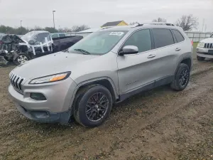 Jeep Cherokee LATITUDE 2.4L 4 2018