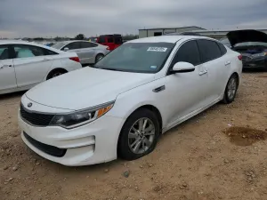 Kia Optima LX 2.4L 4 2017