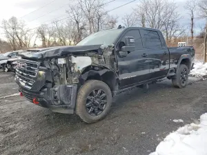 GMC Sierra K2500 AT4 6.6L 8 2025