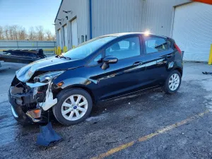 Ford Fiesta SE 1.6L 4 2013