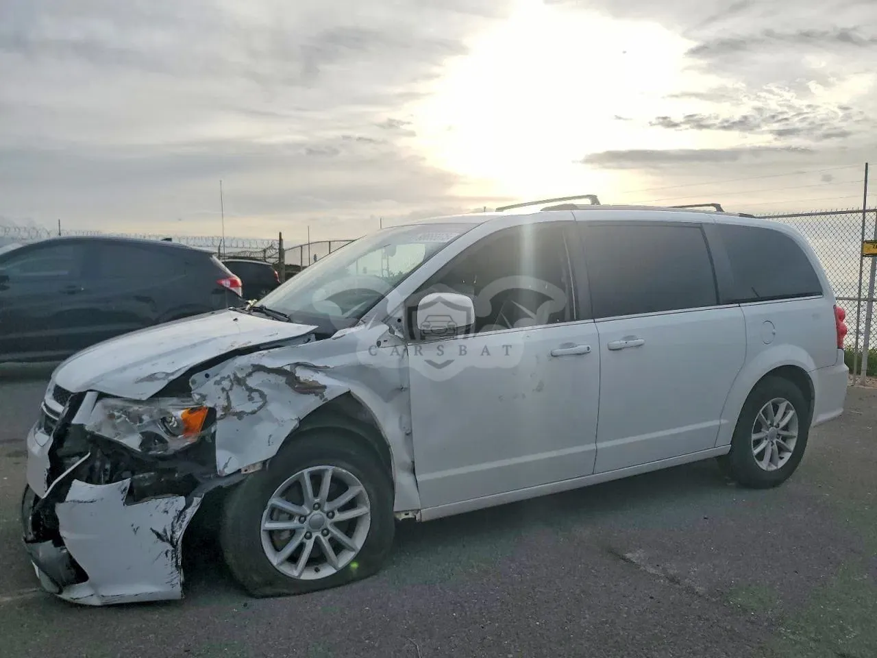Dodge Grand Caravan (Caravan) SXT 3.6L 6 2019