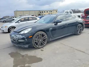 Porsche Panamera 2 3.6L 6 2011