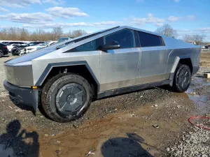 Tesla Cybertruck 2025