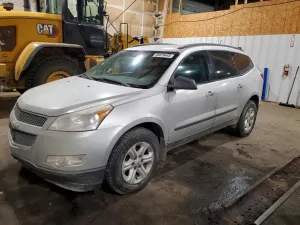 Chevrolet Traverse LS 3.6L 6 2011