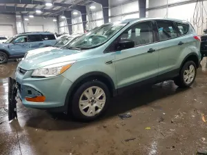 Ford Escape S 2.5L 4 2013
