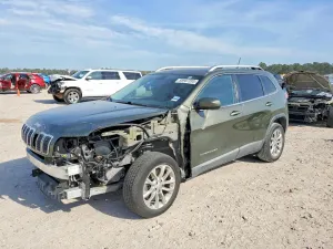 Jeep Cherokee LATITUDE 2.4L 4 2019