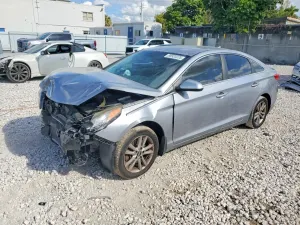 Hyundai Sonata SE 2.4L 4 2016