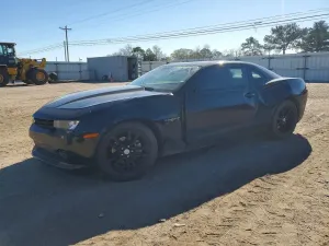 Chevrolet Camaro LS 3.6L 6 2015