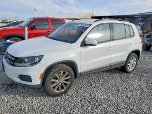 Volkswagen Tiguan S 2.0L 4 2017