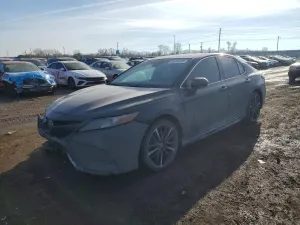 Toyota Camry XSE 2.5L 4 2019