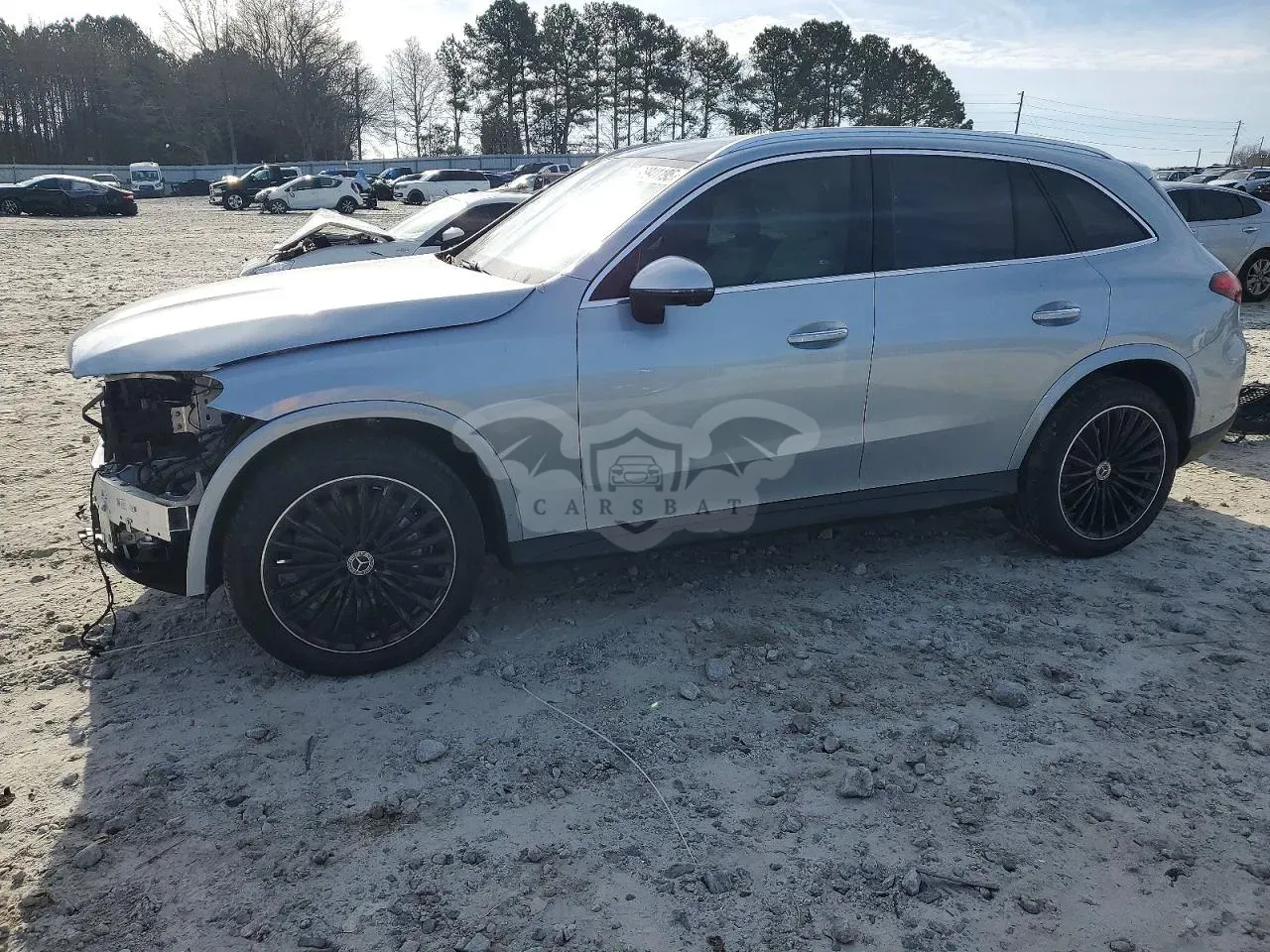 Mercedes-Benz GLC 300 2.0L 4 2025