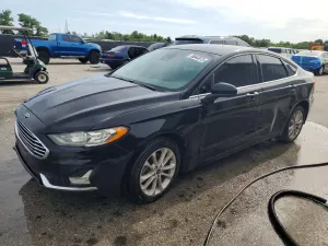 Ford Fusion SE 1.5L 4 2020