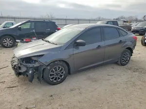 Ford Focus S 2.0L 4 2018
