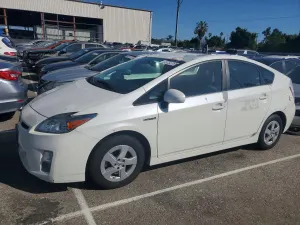 Toyota Prius 1.8L 4 2010