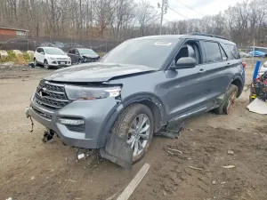 Ford Explorer XLT 2.3L 4 2022