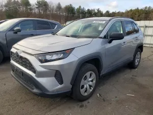 Toyota Rav4 LE 2.5L 4 2021