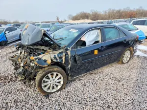 Toyota Camry BASE 2.5L 4 2012