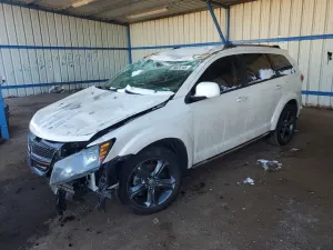 Dodge Journey CROSSROAD 3.6L 6 2015