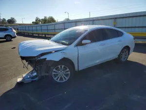 Chrysler 200 LIMITED 2.4L 4 2015